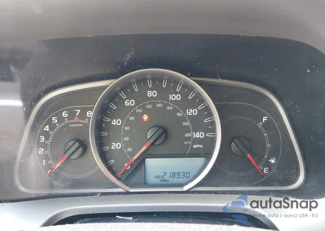 2013 Toyota Rav4 Xle z USA, uszkodzony, nr VIN JTMRFREV9DD022222